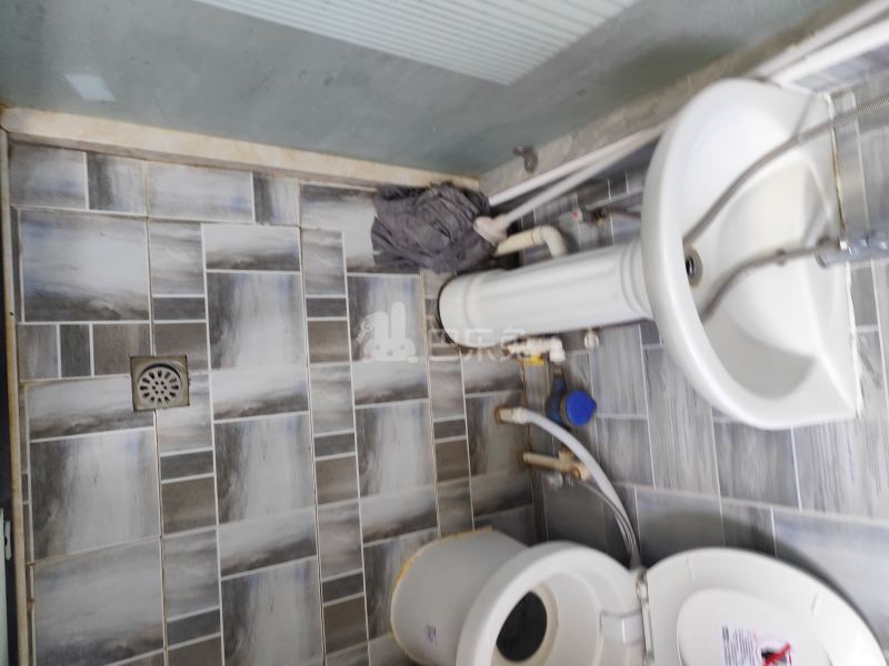 嘉城幸福港6342229卫生间图5