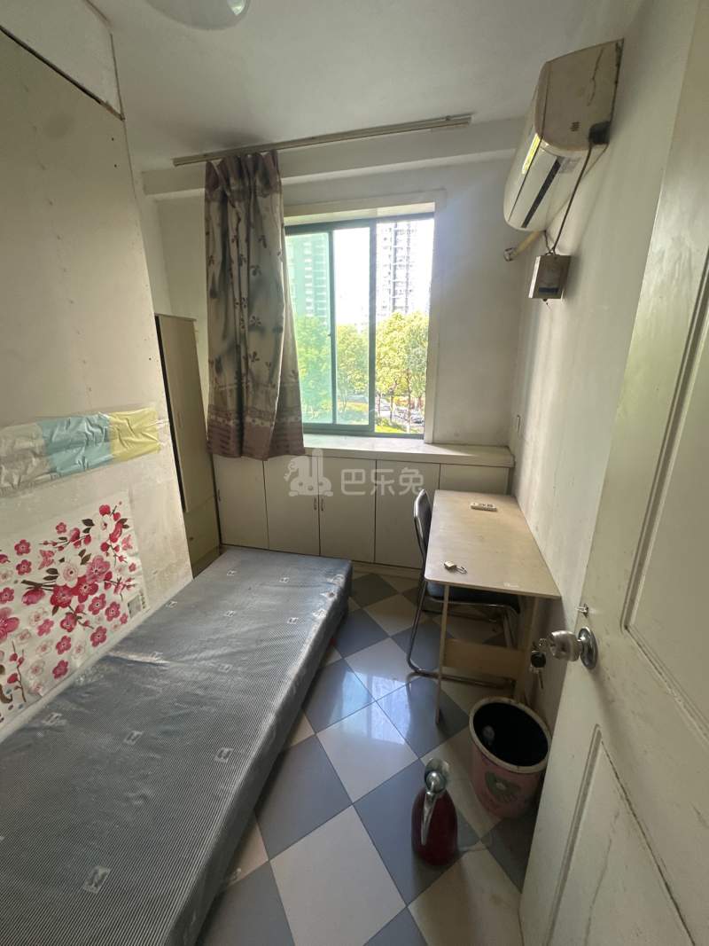 嘉利明珠城（平型关路377弄）6342514卧室图1