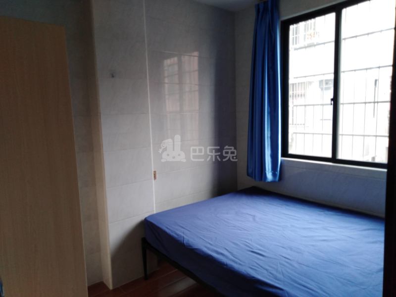 江夏东北街24号6343978卧室图3