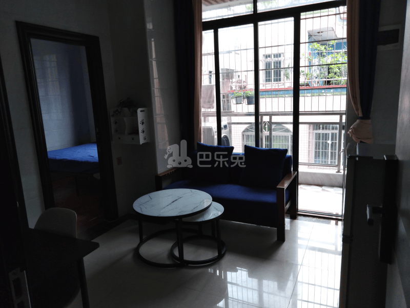 江夏东北街24号6343978客厅图5