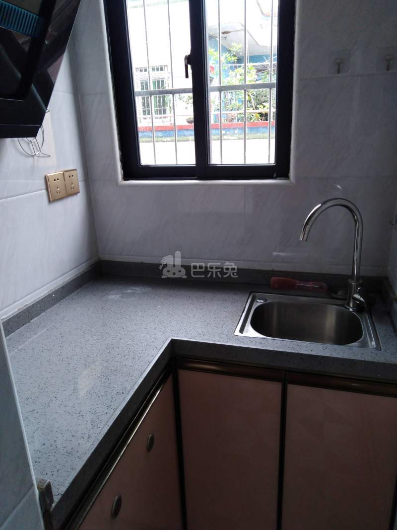 江夏东北街24号6343978厨房图6