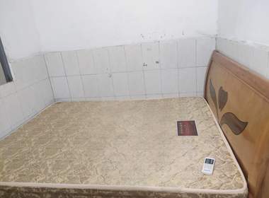 沙涌北中和街2号 1室1厅1卫