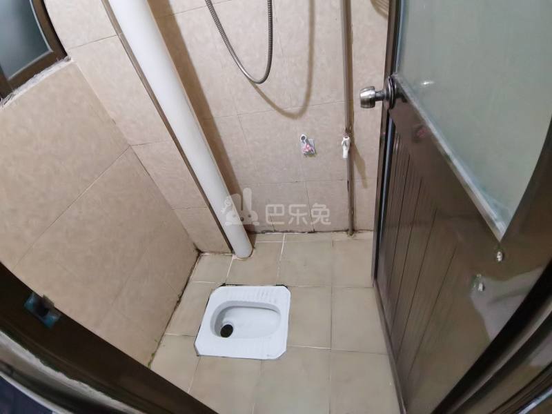 沙涌北四巷24号6344235卫生间图6