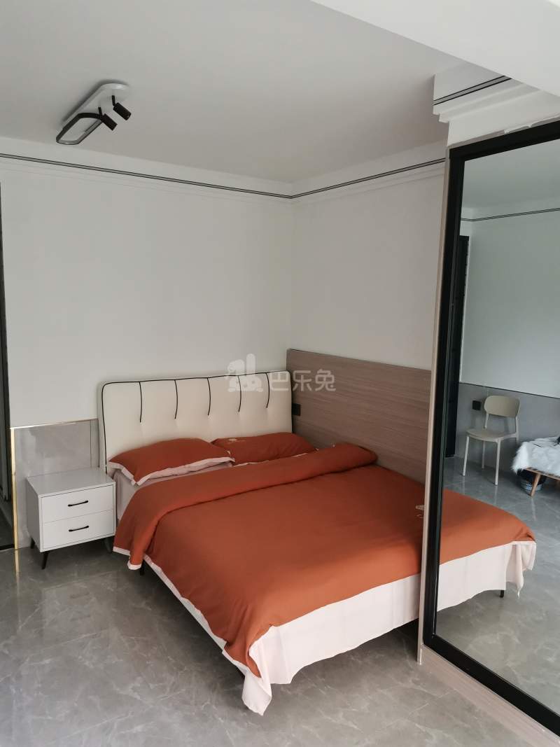 爱博三村634961卧室图1