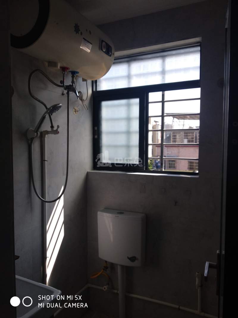 大山村祥和2路六巷7号6352515卫生间图6