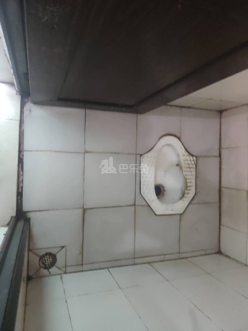 黄村南胜里下十三巷4号6353224卫生间图13