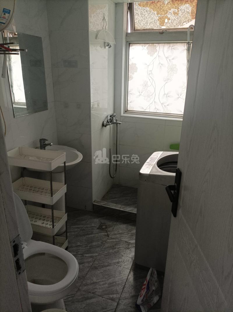 华舟小区7497991卫生间图7
