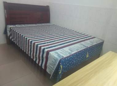 爱群租房（上社上福里7号） 1室1厅1卫