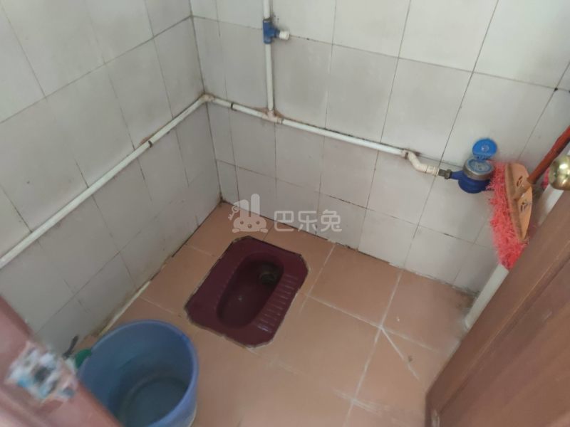 沙涌坊南大街28号之一6375691卫生间图8