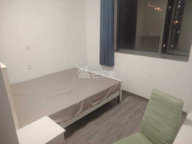 宝宸共和家园南区6384313卧室图0