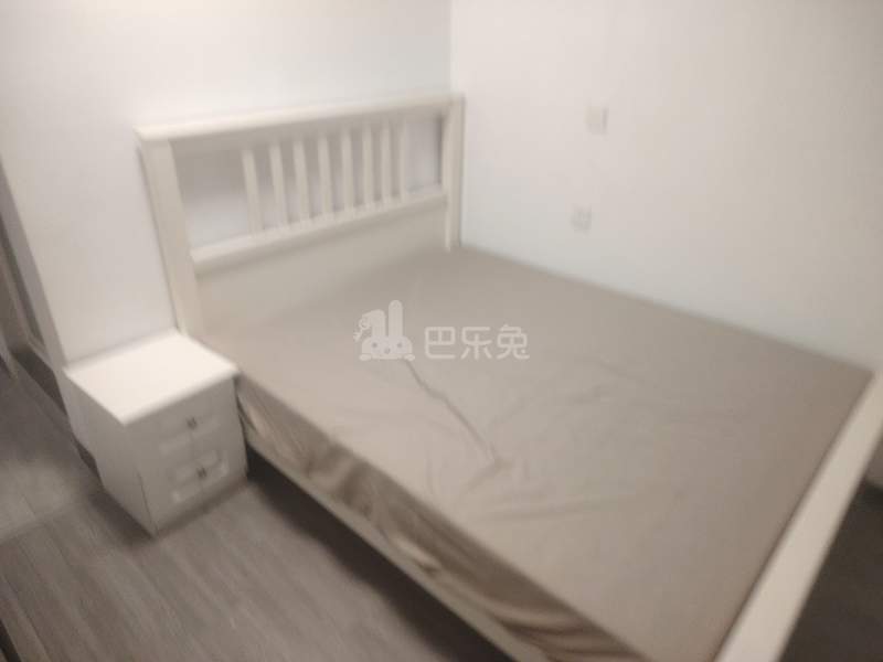 宝宸共和家园南区6384313卧室图2