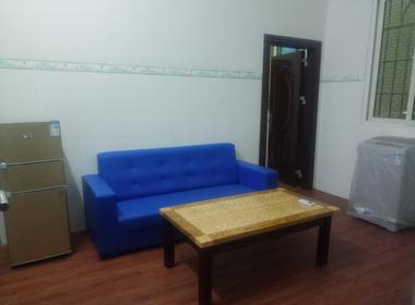 江夏村西街一巷7号 