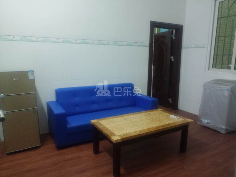 江夏村西街一巷7号6384617客厅图4