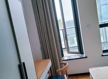 和居公寓（西子店） 1室0厅1卫