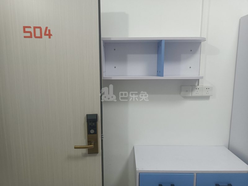 长湴西大街39号6387154卧室图2