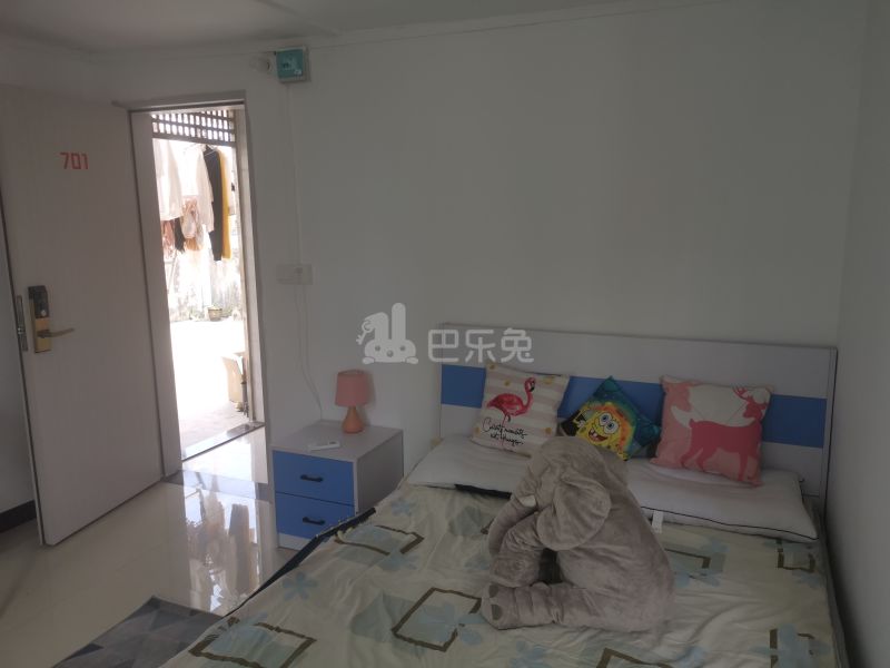 长湴西大街39号6387210卧室图2