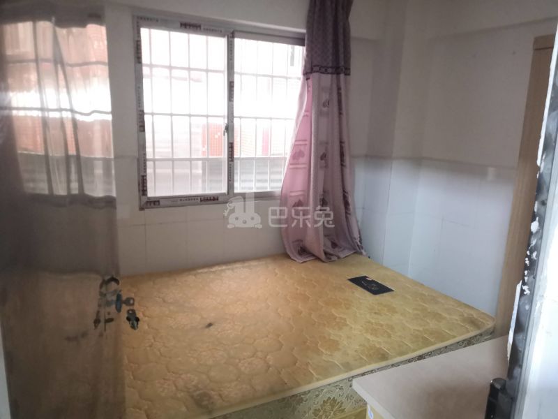 石溪桥头街三巷8号6388300卧室图1