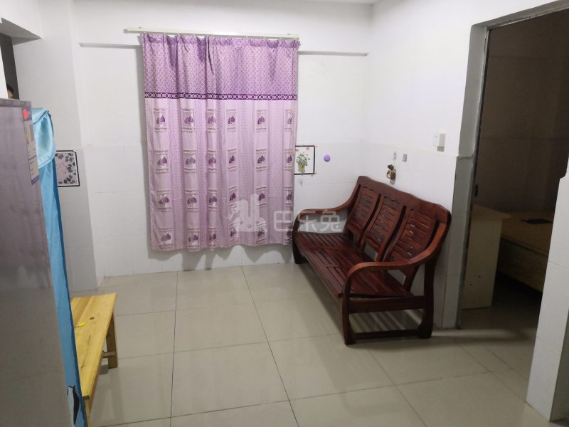 石溪桥头街三巷8号6388300客厅图5