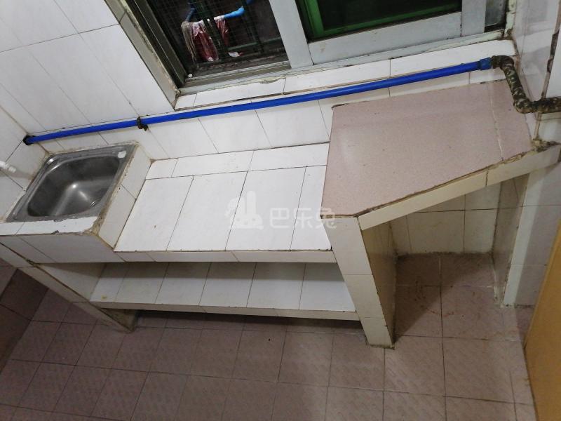 石牌村忠和里三巷1号6393777厨房图4