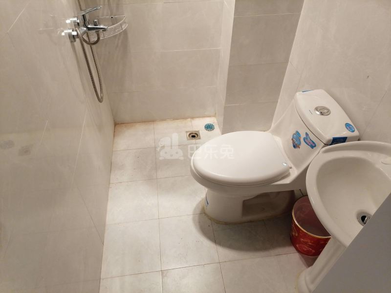 风荷丽景尚城西区6396492卫生间图11