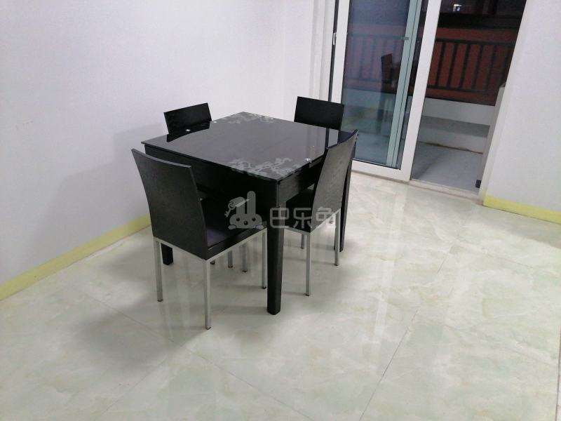 风荷丽景尚城西区6396492客厅图4