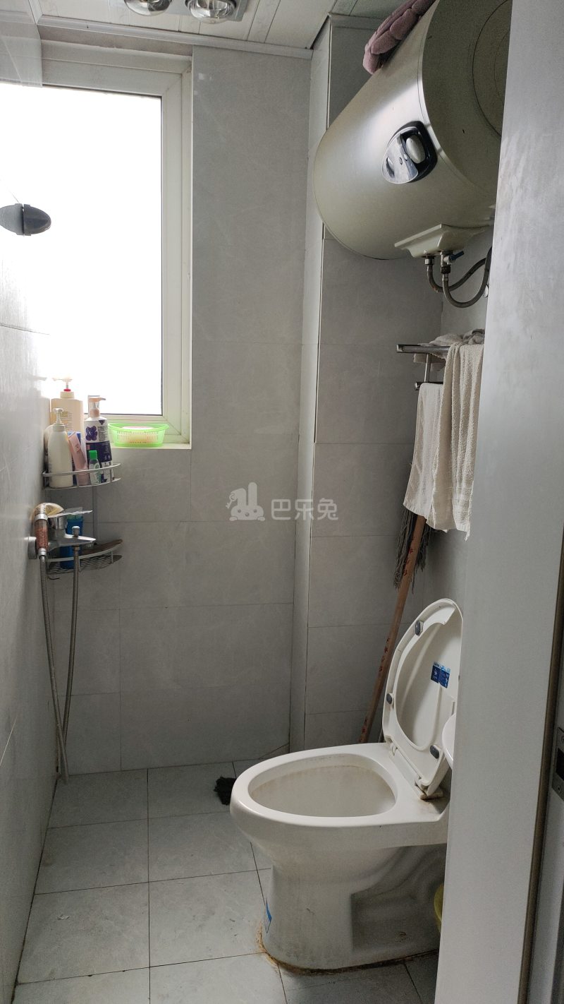 风荷丽景尚城西区6396492卫生间图10