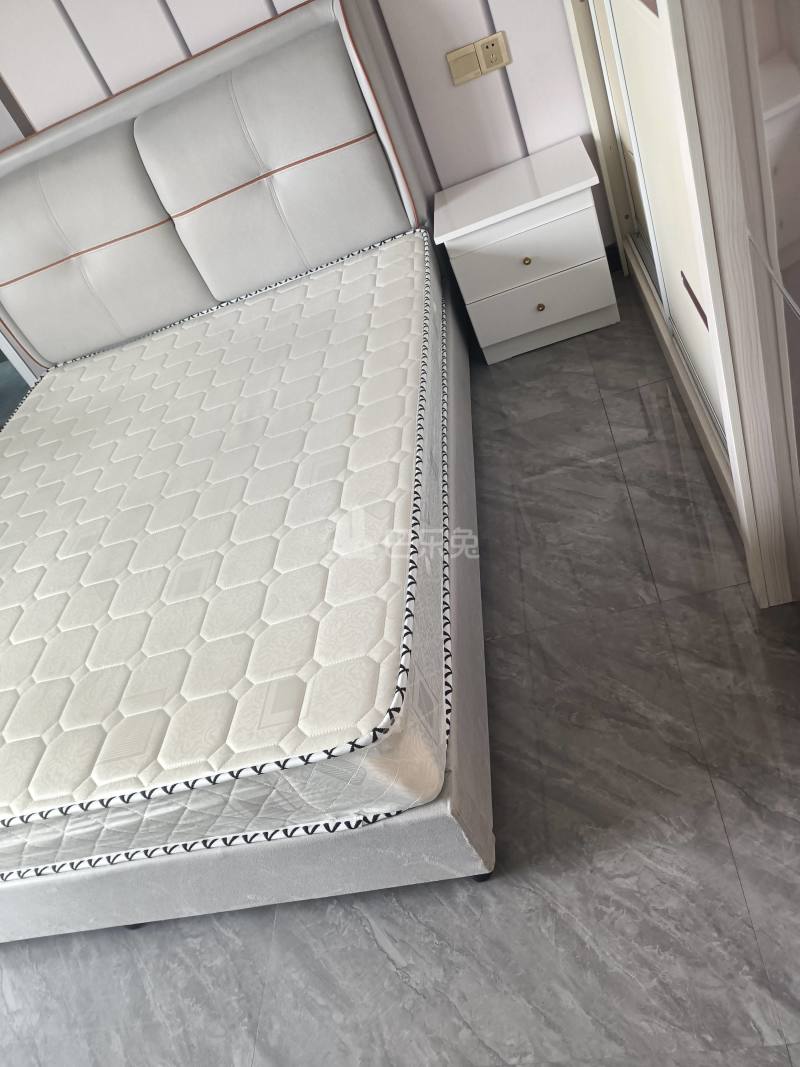 金都夏宫6405596卧室图2