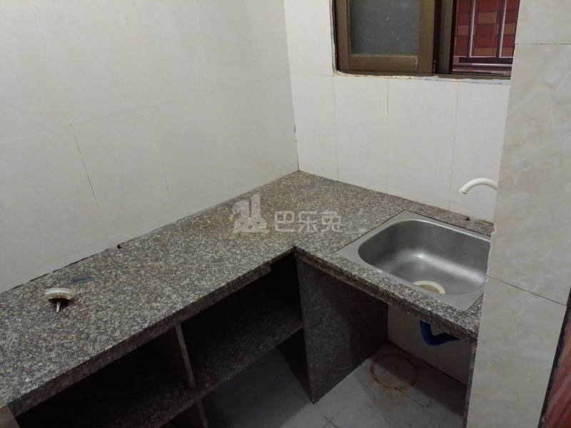 植村北约下街2-2号6409601厨房图8