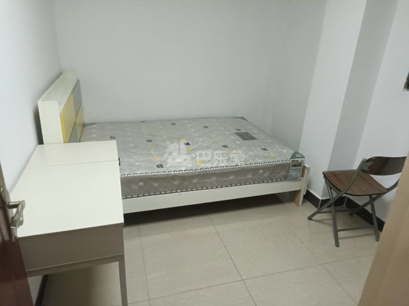 植村北约下街2-2号6409610卧室图1