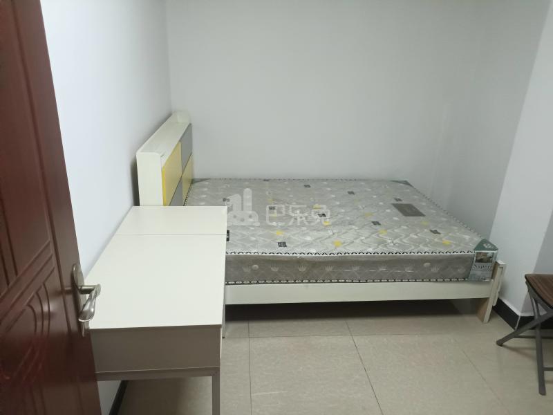 植村北约下街2-2号6409610卧室图3