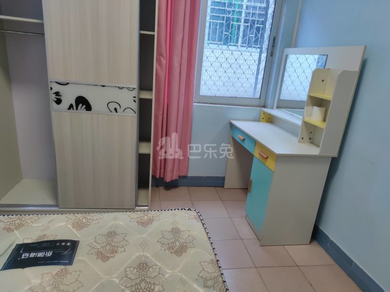 江夏村东中一街14号6410422卧室图1