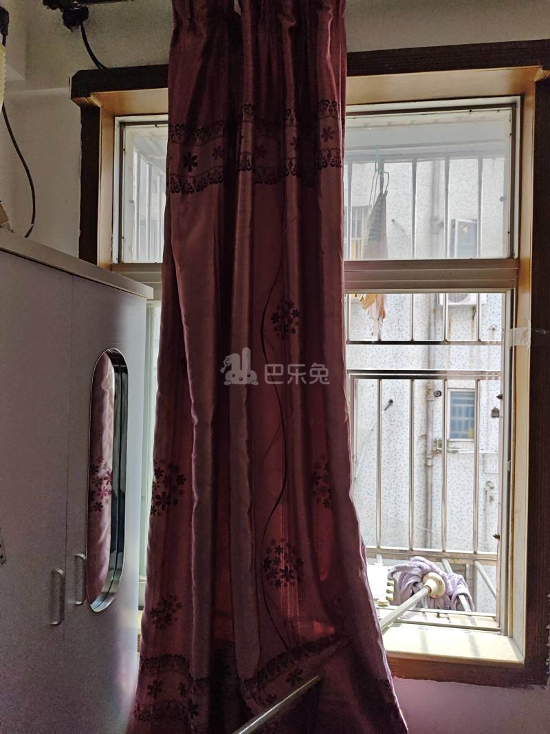 碧茵苑6418627卧室窗户图13