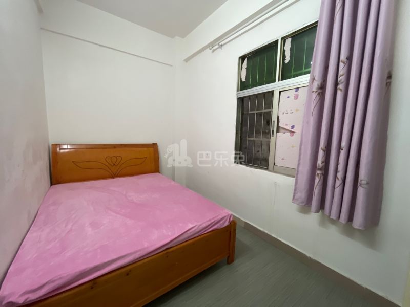 沙涌南村前大街九巷8号6428941卧室图0