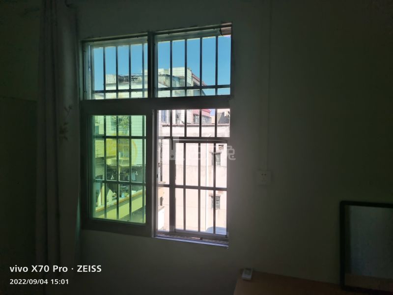 沙涌南村前大街九巷8号6428957卧室窗户图7