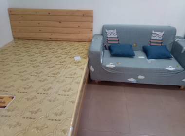 东平钟兴南街八巷5号 1室0厅1卫