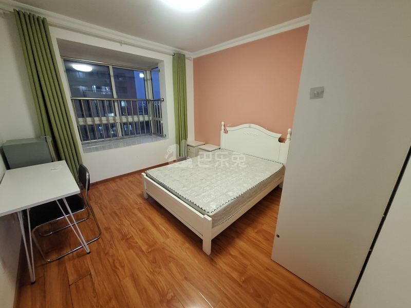 翔瑞新苑南区6442065卧室图0