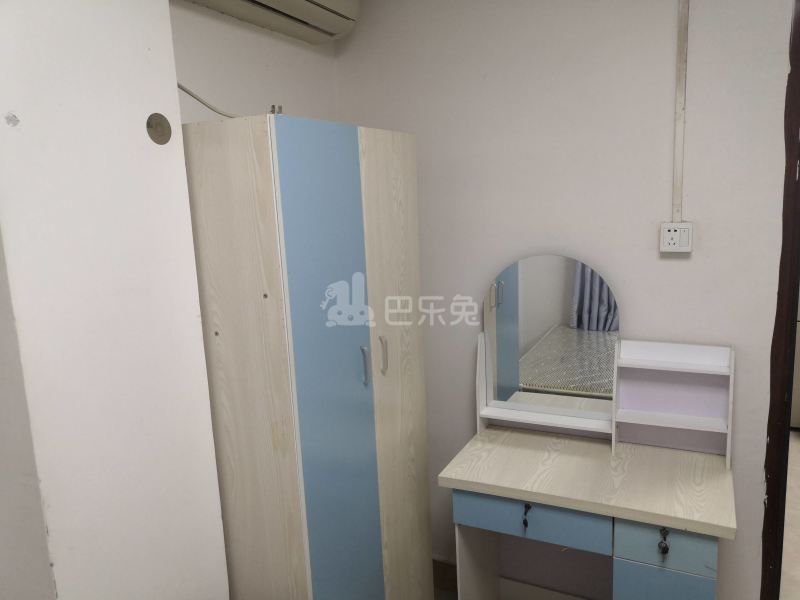 江夏村庙十巷4号6447326卧室图8