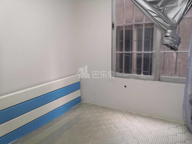 江夏村庙十巷4号6447326卧室图7