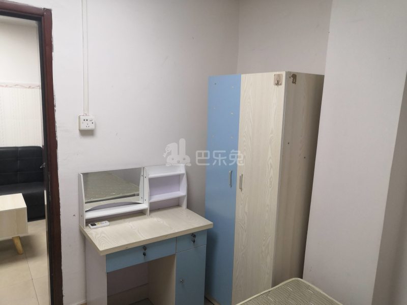 江夏村庙十巷4号6447326卧室图4