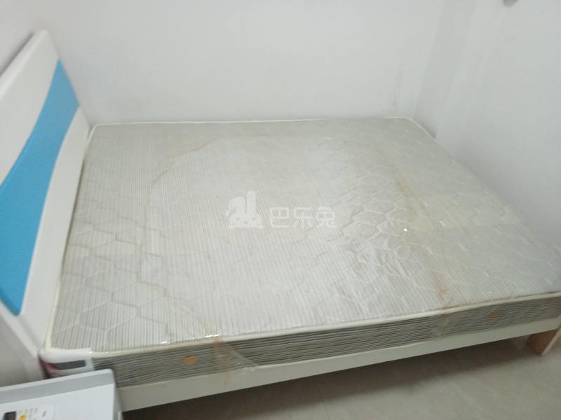 江夏村庙十巷4号6447327卧室图0