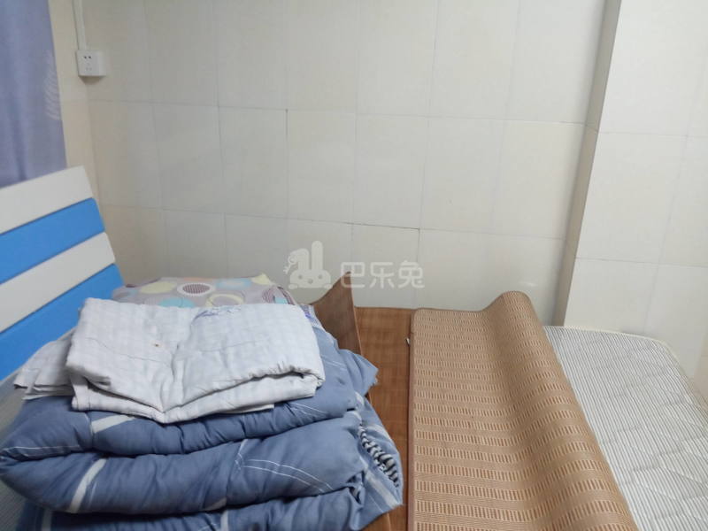 江夏村庙十巷4号6447329卧室图2