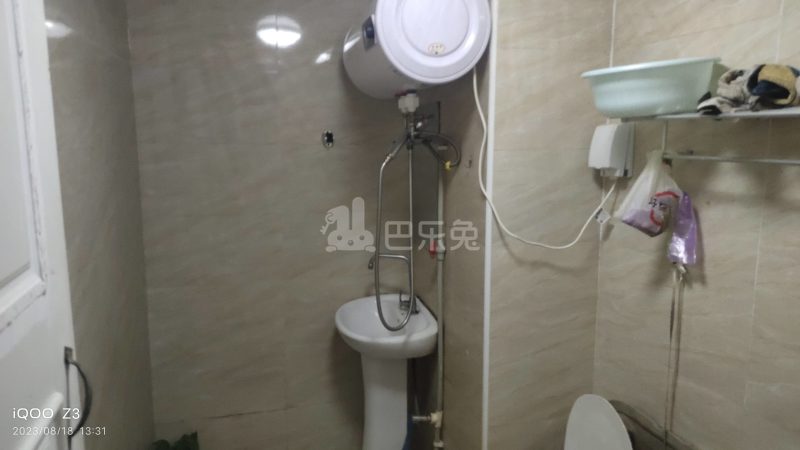 银河丽湾7297645卫生间图8