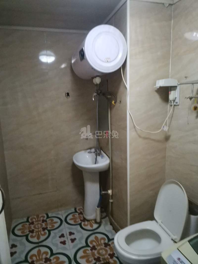 银河丽湾7297645卫生间图7