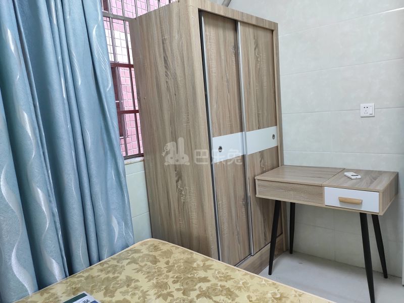 鹤边员村中街东十巷23号6452362卧室图4