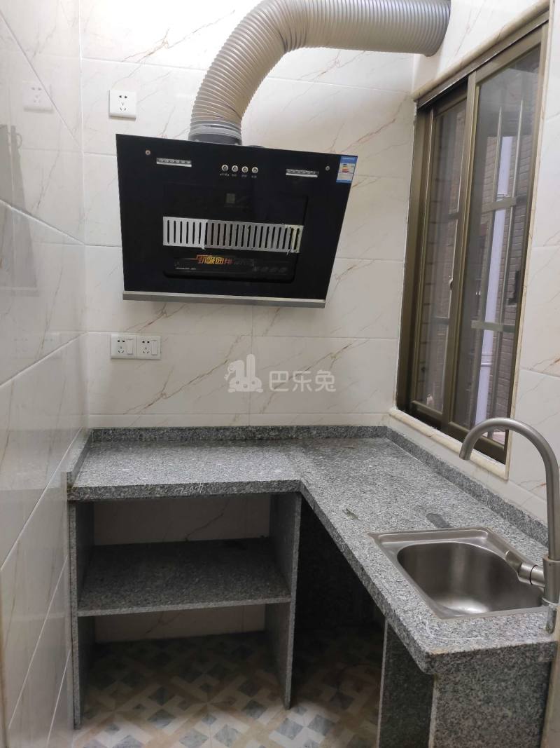 鹤边员村中街东十巷23号6452365厨房图10