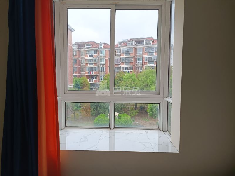 好日子大家园B区6482878卧室窗户图13