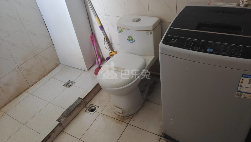 东旺名苑648924卫生间图13