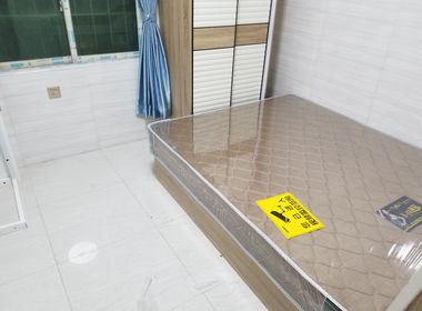 鹤边员村中街东五巷1号 