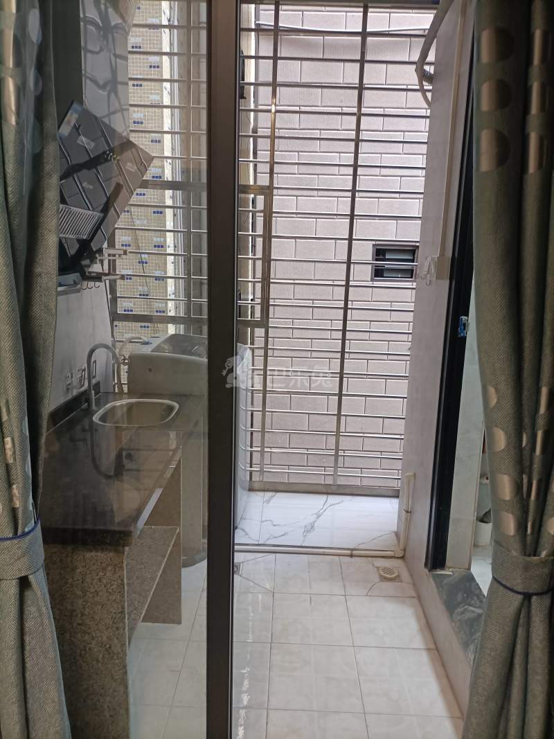 大山村祥和路二路九巷3号6500289卧室窗户图7