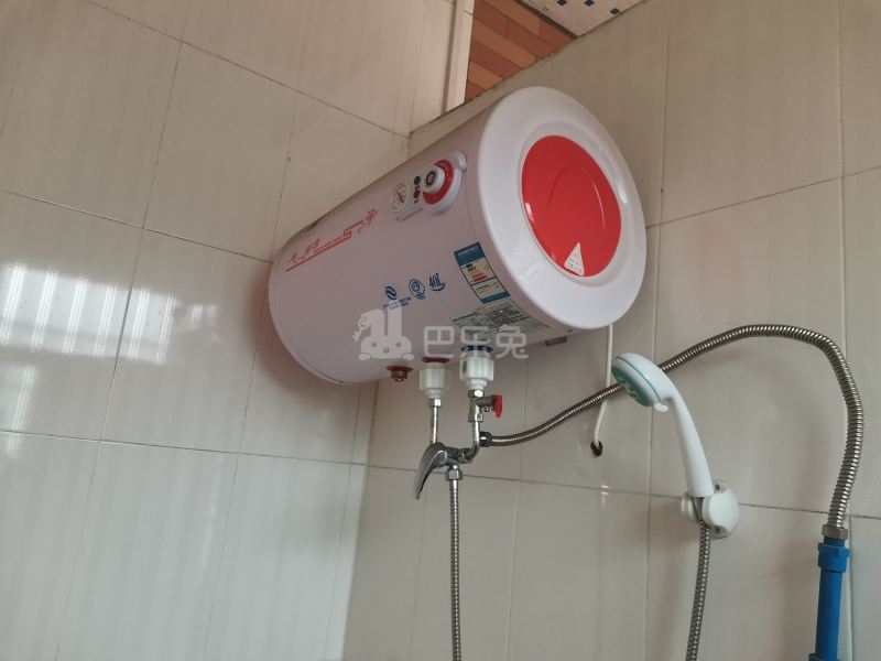 夏良村夏良路121号之26521103卫生间图5